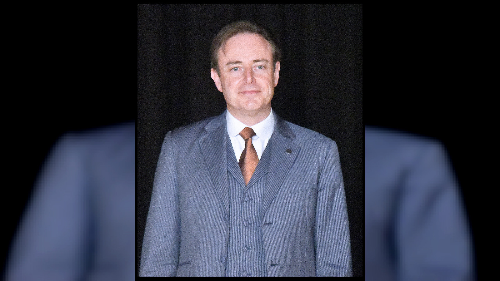 Bart De Wever kondigt zijn eigen falend beleid van de grote stilstand aan